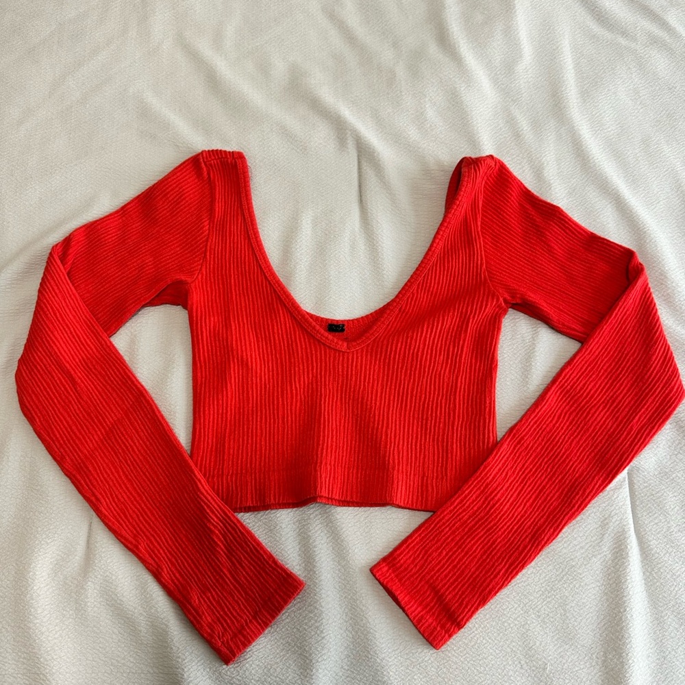 Out from under red ribbed v neck crop